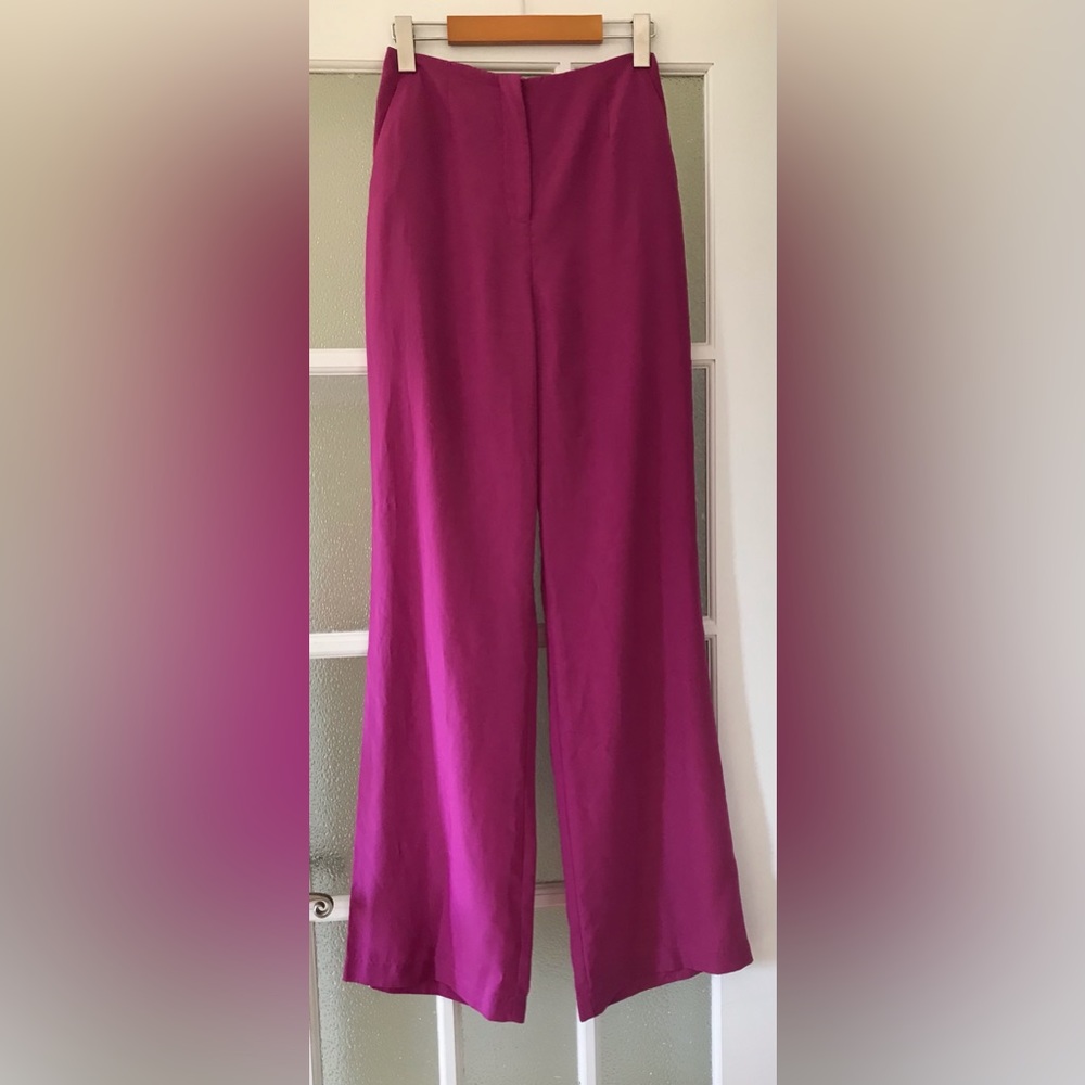 BCBG Magenta flowy pants